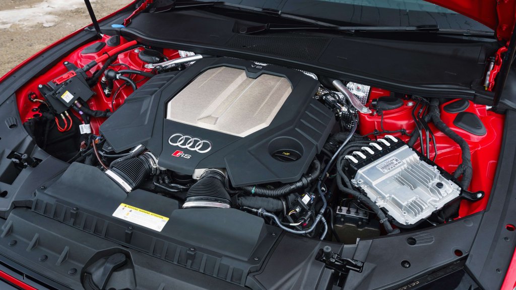 The Audi RS7 engine.