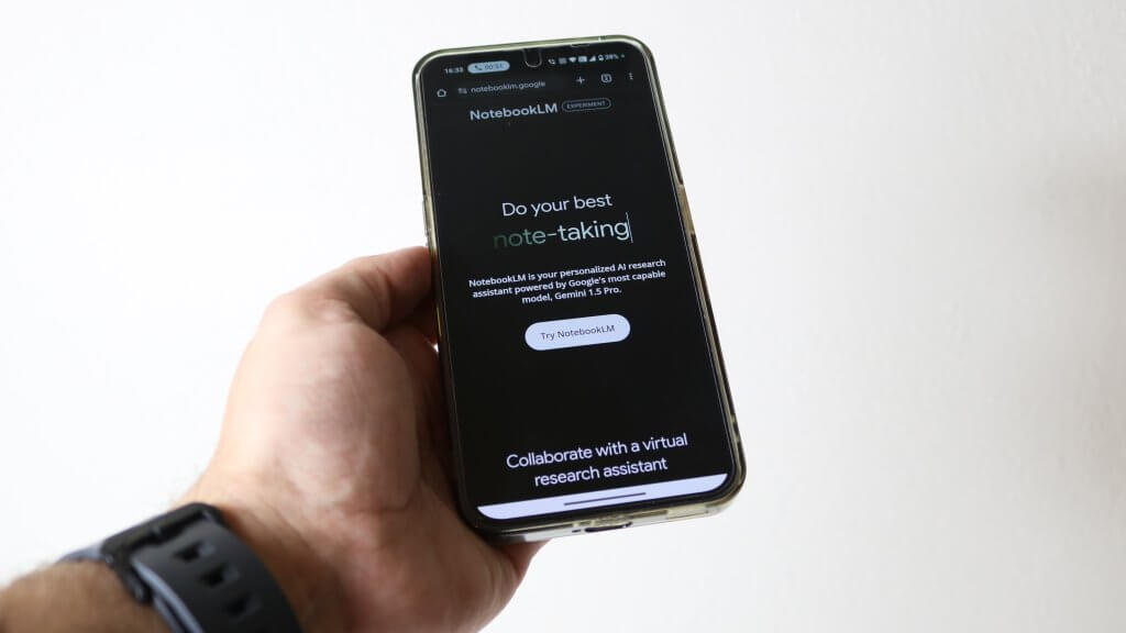 NotebookLM Mobile App