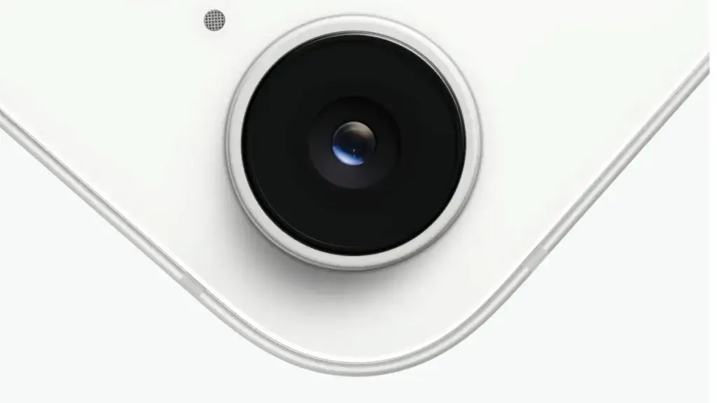 iphone 16e camera